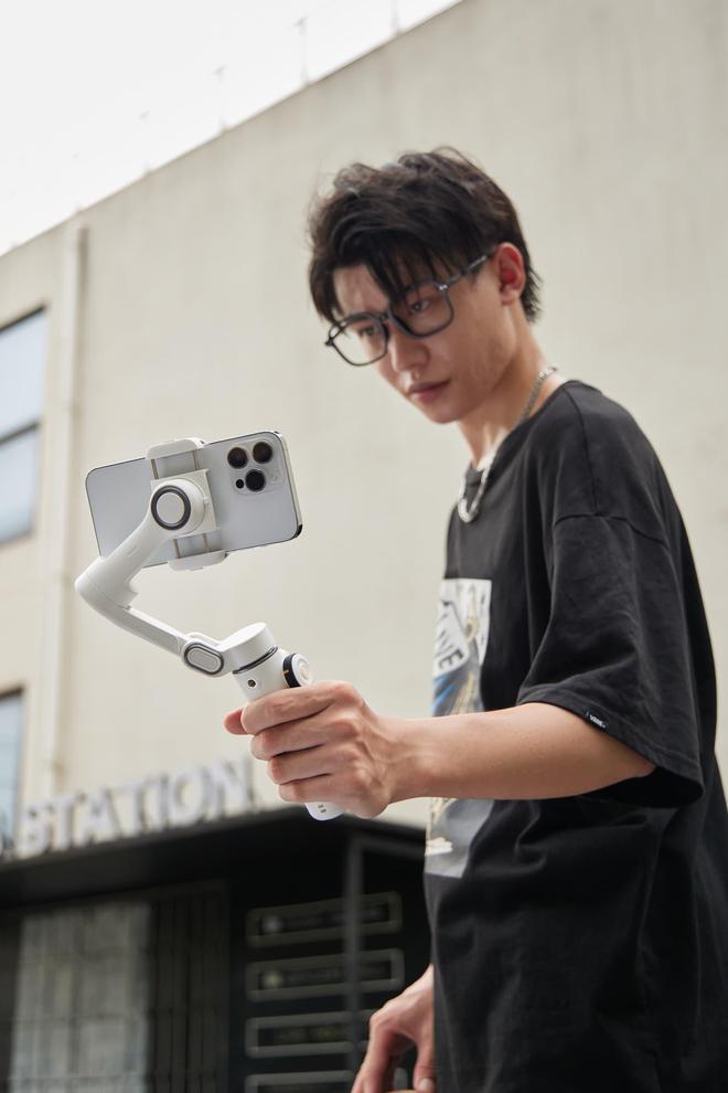 大品牌机型汇总分析手机云台稳定器十(图2)